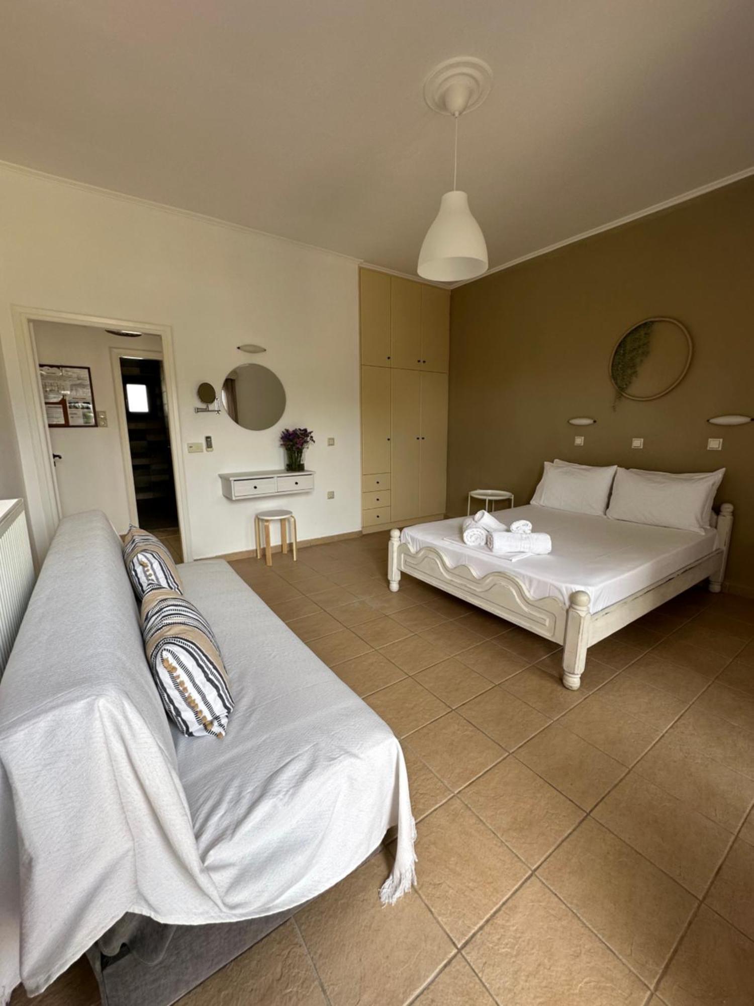 Voulas Apartments Stoúpa Cameră foto